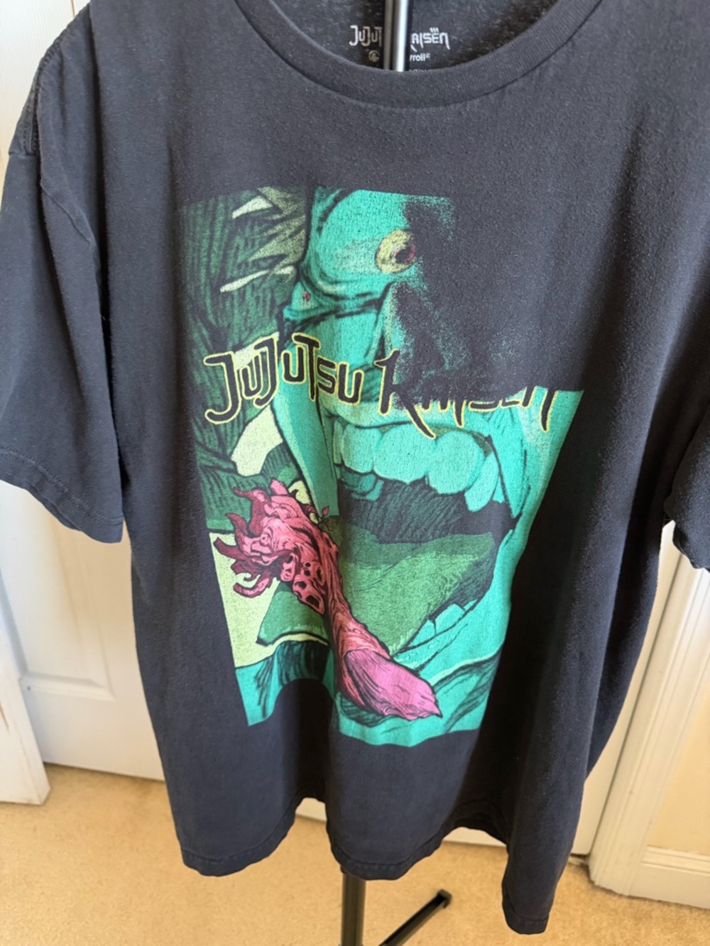 Jujutsu Kaisen Black Graphic Short Sleeve Tee with Green & Pink Print